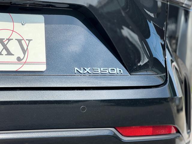 ＮＸ ＮＸ３５０ｈ　バージョンＬ　モデリスタエアロ（Ｆ／Ｓ／Ｒ）　パノラマルーフ　ルーフレール　アドバンストパーク　デジタルインナーミラー　ドライブレコーダー　置くだけ充電　ブラウンレザーシート　ＡＣ１００Ｖ　後席シートヒーター（44枚目）