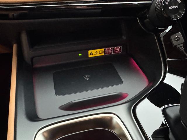 ＮＸ ＮＸ３５０ｈ　バージョンＬ　モデリスタエアロ（Ｆ／Ｓ／Ｒ）　パノラマルーフ　ルーフレール　アドバンストパーク　デジタルインナーミラー　ドライブレコーダー　置くだけ充電　ブラウンレザーシート　ＡＣ１００Ｖ　後席シートヒーター（60枚目）