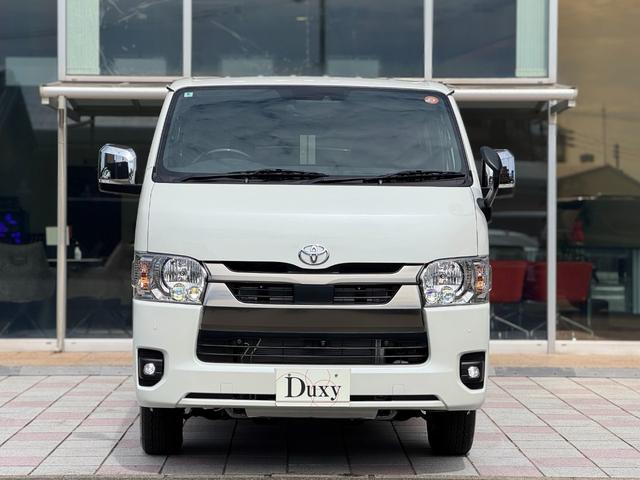 ハイエースバン ロングスーパーGL ダークプライムS 4WD パノラミックビューモニター デジタルミラー オプション15インチAW 両側パワースライドドア LEDヘッドライト 黒ハーフレザーシート トヨタセーフティーセンス AC100V スマートキー(12枚目)