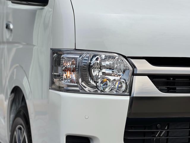 ハイエースバン ロングスーパーGL ダークプライムS 4WD パノラミックビューモニター デジタルミラー オプション15インチAW 両側パワースライドドア LEDヘッドライト 黒ハーフレザーシート トヨタセーフティーセンス AC100V スマートキー(21枚目)