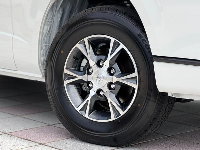 ハイエースバン ロングスーパーGL ダークプライムS 4WD パノラミックビューモニター デジタルミラー オプション15インチAW 両側パワースライドドア LEDヘッドライト 黒ハーフレザーシート トヨタセーフティーセンス AC100V スマートキー(27枚目)