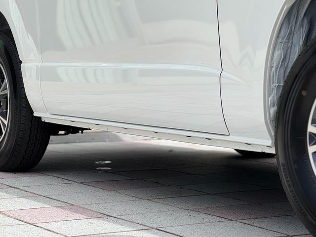 ハイエースバン ロングスーパーGL ダークプライムS 4WD パノラミックビューモニター デジタルミラー オプション15インチAW 両側パワースライドドア LEDヘッドライト 黒ハーフレザーシート トヨタセーフティーセンス AC100V スマートキー(28枚目)