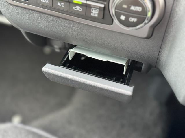 ハイエースバン ロングスーパーGL ダークプライムS 4WD パノラミックビューモニター デジタルミラー オプション15インチAW 両側パワースライドドア LEDヘッドライト 黒ハーフレザーシート トヨタセーフティーセンス AC100V スマートキー(54枚目)