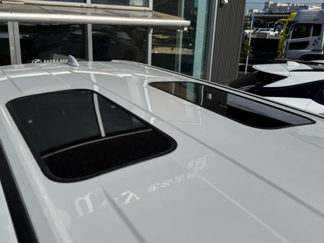 ヴェルファイア Ｚ　プレミア　１３．２型有機ＥＬ後席モニター　ユニバーサルステップ　寒冷地仕様　ブラウンレザーシート　デジタルインナーミラー　ドライブレコーダー　左右独立ムーンルーフ　トヨタチームメイトアドバンストパーク　ＥＴＣ（25枚目）