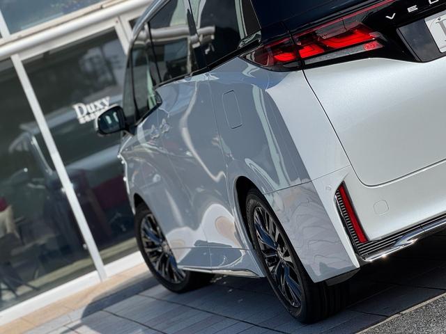 ヴェルファイア Ｚ　プレミア　１３．２型有機ＥＬ後席モニター　ユニバーサルステップ　寒冷地仕様　ブラウンレザーシート　デジタルインナーミラー　ドライブレコーダー　左右独立ムーンルーフ　トヨタチームメイトアドバンストパーク　ＥＴＣ（37枚目）