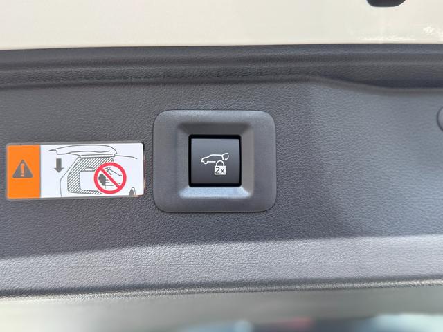 ヴェルファイア Z プレミア 13.2型有機EL後席モニター 寒冷地仕様 デジタルインナーミラー ブラウンレザーシート トヨタチームメイトアドバンストパーク 左右独立ムーンルーフ 14インチディスプレイ パノラミックビューモニター(44枚目)