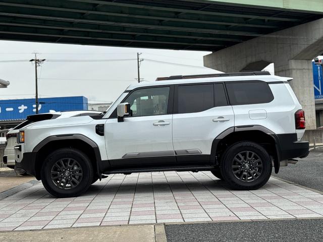 ランドクルーザー２５０ ＶＸ　モデリスタパッケージ　シグネチャーイルミ　オーバーフェンダー／フェンダー／リアステップガード　トヨタチームメイトアドバンストドライブ　ムーンルーフ　デジタルインナーミラー　パノラミックビューモニター（36枚目）