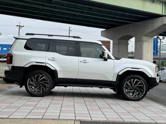 ランドクルーザー250 VX 丸目LEDヘッドライト モデリスタフェンダー シグネチャーイルミ ムーンルーフ デジタルインナーミラー パノラミックビューモニター ブラインドスポットモニター 12.1インチディスプレイオーディオ(6枚目)