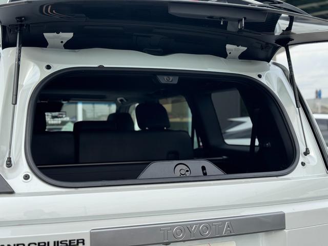 ランドクルーザー250 VX 丸目LEDヘッドライト モデリスタフェンダー シグネチャーイルミ ムーンルーフ デジタルインナーミラー パノラミックビューモニター ブラインドスポットモニター 12.1インチディスプレイオーディオ(39枚目)