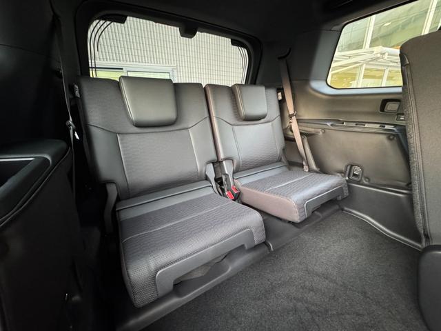 ランドクルーザー250 VX 丸目LEDヘッドライト モデリスタフェンダー シグネチャーイルミ ムーンルーフ デジタルインナーミラー パノラミックビューモニター ブラインドスポットモニター 12.1インチディスプレイオーディオ(52枚目)