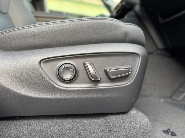 ランドクルーザー250 VX 丸目LEDヘッドライト モデリスタフェンダー シグネチャーイルミ ムーンルーフ デジタルインナーミラー パノラミックビューモニター ブラインドスポットモニター 12.1インチディスプレイオーディオ(74枚目)