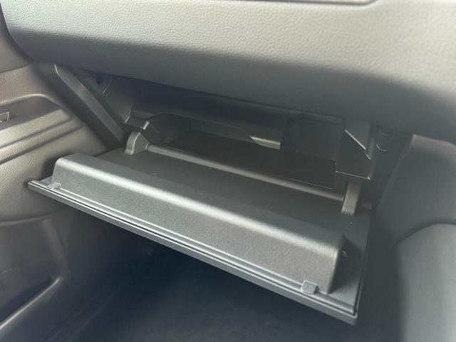 ランドクルーザー250 VX 丸目LEDヘッドライト モデリスタフェンダー シグネチャーイルミ ムーンルーフ デジタルインナーミラー パノラミックビューモニター ブラインドスポットモニター 12.1インチディスプレイオーディオ(76枚目)