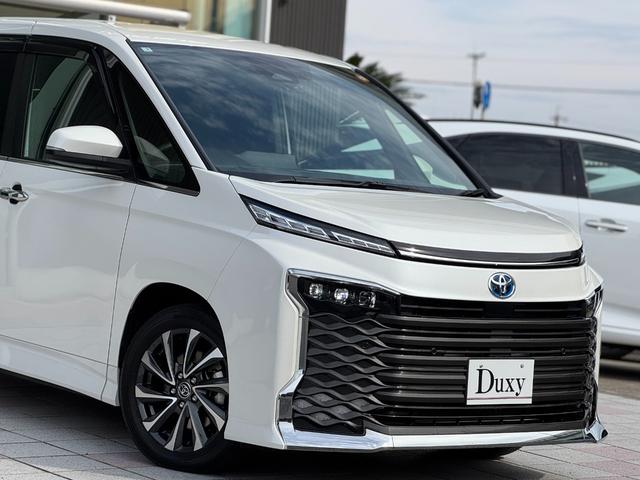 ヴォクシー 13.2型有機EL後席モニター 快適利便パッケージHigh ユニバーサルステップ ドライビングサポートパッケージ トヨタチームメイトドライビングサポートパッケージ 10.1インチディスプレイオーディオ(12枚目)