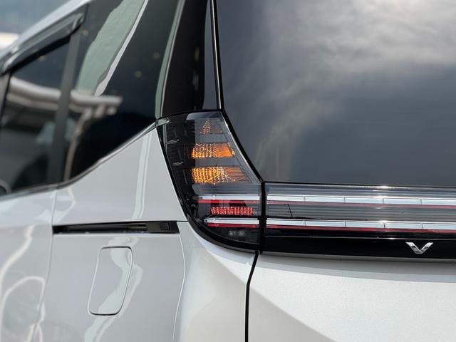 ヴォクシー 13.2型有機EL後席モニター 快適利便パッケージHigh ユニバーサルステップ ドライビングサポートパッケージ トヨタチームメイトドライビングサポートパッケージ 10.1インチディスプレイオーディオ(36枚目)