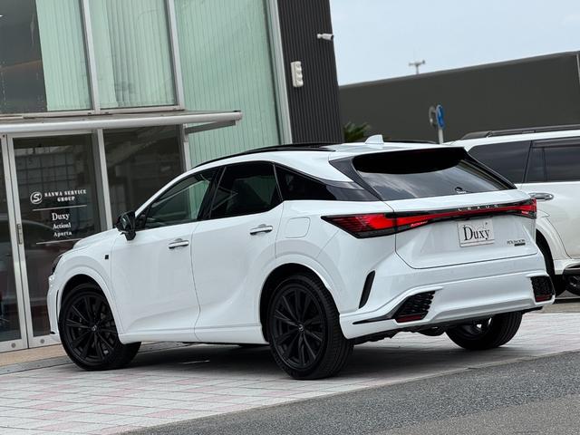 RX RX500h Fスポーツパフォーマンス マークレビンソンプレミアムサウンド パノラマルーフ ルーフレール デジタルインナーミラー 輻射ヒーター 置くだけ充電 ホワイトレザーシート ヘッドアップディスプレイ パノラミックビューモニター ETC(37枚目)