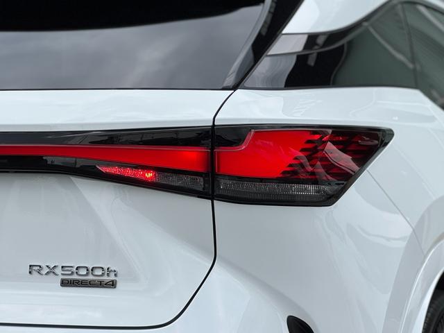 RX RX500h Fスポーツパフォーマンス マークレビンソンプレミアムサウンド パノラマルーフ ルーフレール デジタルインナーミラー 輻射ヒーター 置くだけ充電 ホワイトレザーシート ヘッドアップディスプレイ パノラミックビューモニター ETC(44枚目)