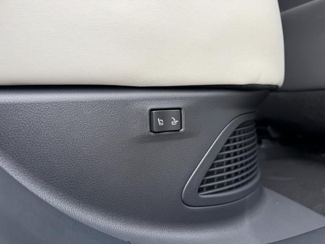 RX RX500h Fスポーツパフォーマンス マークレビンソンプレミアムサウンド パノラマルーフ ルーフレール デジタルインナーミラー 輻射ヒーター 置くだけ充電 ホワイトレザーシート ヘッドアップディスプレイ パノラミックビューモニター ETC(76枚目)