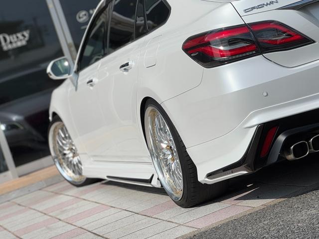 クラウンハイブリッド ＲＳアドバンス　ＷＯＲＫ２０インチＡＷ　ＢＬＩＴＺ車高調　モデリスタエアロ（Ｆ／Ｓ／Ｒ）　ムーンルーフ　　黒レザーシート　ヘッドアップディスプレイ　ブラインドスポットモニター　トヨタセーフティーセンス　ＬＥＤライト（35枚目）
