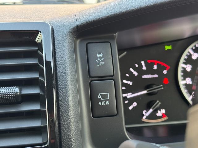 ハイエースバン パノラミックビューモニター デジタルインナーミラー 両側パワースライドドア LEDヘッドランプ スマートキー 黒ハーフレザーシート AC100V トヨタセーフティーセンス プリクラッシュセーフティ(10枚目)