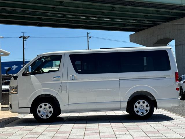 ハイエースバン パノラミックビューモニター デジタルインナーミラー 両側パワースライドドア LEDヘッドランプ スマートキー 黒ハーフレザーシート AC100V トヨタセーフティーセンス プリクラッシュセーフティ(30枚目)