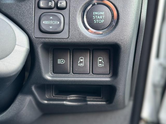 ハイエースバン パノラミックビューモニター デジタルインナーミラー 両側パワースライドドア LEDヘッドランプ スマートキー 黒ハーフレザーシート AC100V トヨタセーフティーセンス プリクラッシュセーフティ(63枚目)