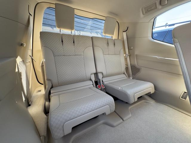 ランドクルーザー ＺＸ　モデリスタエアロ（Ｆ／Ｓ／Ｒ）　ＪＢＬプレミアムサウンド　リアエンターテイメント　リア電動デフロック　クールＢＯＸ　ムーンルーフ　ルーフレール　ベージュレザーシート　トヨタセーフティーセンス　ＥＴＣ（52枚目）