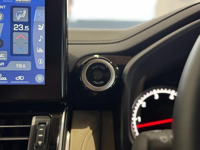 ランドクルーザー ZX JBLプレミアムサウンド リアエンターテイメント タイヤ空気圧警報システム クールBOX ルーフレール ムーンルーフ ベージュレザーシート パノラミックビューモニター ブラインドスポットモニター(63枚目)