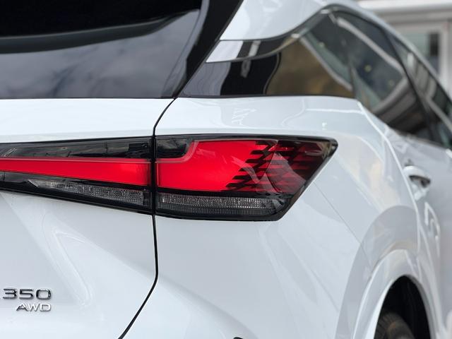 RX RX350 Fスポーツ TRDエアロダイナミクスパッケージ マークレビンソン パノラマルーフ デジタルインナーミラー 置くだけ充電 オレンジキャリパー 輻射ヒーター 21インチAW 赤レザーシート ヘッドアップディスプレイ(46枚目)