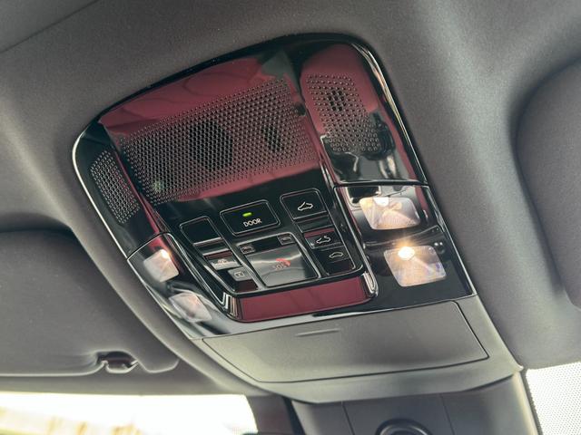 RX RX350 Fスポーツ TRDエアロダイナミクスパッケージ マークレビンソン パノラマルーフ デジタルインナーミラー 置くだけ充電 オレンジキャリパー 輻射ヒーター 21インチAW 赤レザーシート ヘッドアップディスプレイ(61枚目)