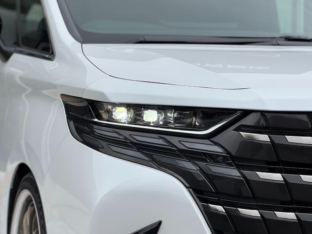 ＬＥＤヘッドライトで暗い夜道も明るく照らしてくれます☆