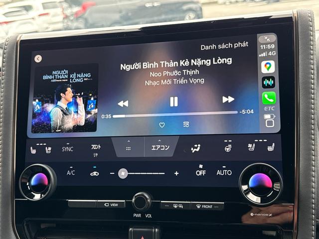 トヨタディスプレイオーディオ付き☆彡スマートフォンとつないでナビを映すことも可能です！