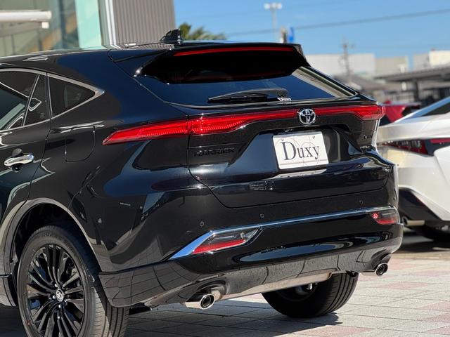 ハリアーハイブリッド Ｚ　レザーパッケージ・ナイトシェード　調光パノラマルーフ　アクセサリーコンセント　純正１９インチＡＷブラック塗装　ＪＢＬプレミアムサウンドデジタルインナーミラー　１２．３インチディスプレイ　パノラミックビューモニター　置くだけ充電　ＥＴＣ（37枚目）