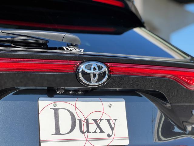 ハリアーハイブリッド Ｚ　レザーパッケージ・ナイトシェード　調光パノラマルーフ　アクセサリーコンセント　純正１９インチＡＷブラック塗装　ＪＢＬプレミアムサウンドデジタルインナーミラー　１２．３インチディスプレイ　パノラミックビューモニター　置くだけ充電　ＥＴＣ（42枚目）