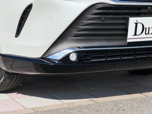 ハリアーハイブリッド Ｚ　レザーパッケージ・ナイトシェード　調光パノラマルーフ　アクセサリーコンセント　純正１９インチＡＷブラック塗装　ＪＢＬプレミアムサウンドデジタルインナーミラー　１２．３インチディスプレイ　パノラミックビューモニター　置くだけ充電　ＥＴＣ（24枚目）