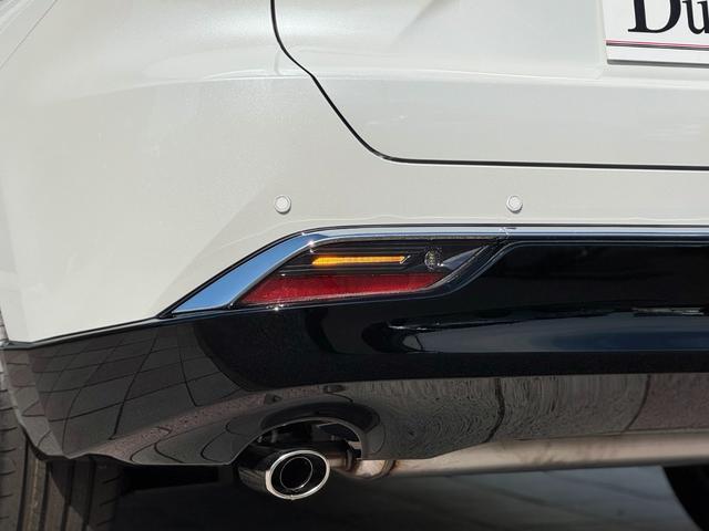 ハリアーハイブリッド Ｚ　レザーパッケージ・ナイトシェード　調光パノラマルーフ　アクセサリーコンセント　純正１９インチＡＷブラック塗装　ＪＢＬプレミアムサウンドデジタルインナーミラー　１２．３インチディスプレイ　パノラミックビューモニター　置くだけ充電　ＥＴＣ（41枚目）