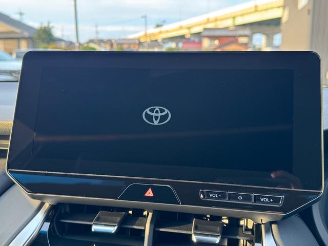 ハリアーハイブリッド Ｚ　レザーパッケージ・ナイトシェード　調光パノラマルーフ　アクセサリーコンセント　純正１９インチＡＷブラック塗装　ＪＢＬプレミアムサウンドデジタルインナーミラー　１２．３インチディスプレイ　パノラミックビューモニター　置くだけ充電　ＥＴＣ（50枚目）