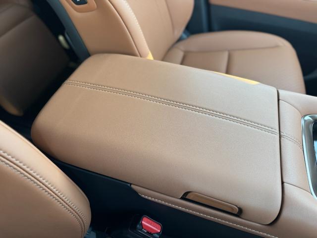 ヴェルファイア Ｚ　プレミア　１３．２型有機ＥＬ後席モニター　ユニバーサルステップ　ブラウンレザーシート　左右独立ムーンルーフ　デジタルミラー　ドライブレコーダー　トヨタチームメイトアドバンストパーク　ヘッドアップディスプレイ（64枚目）