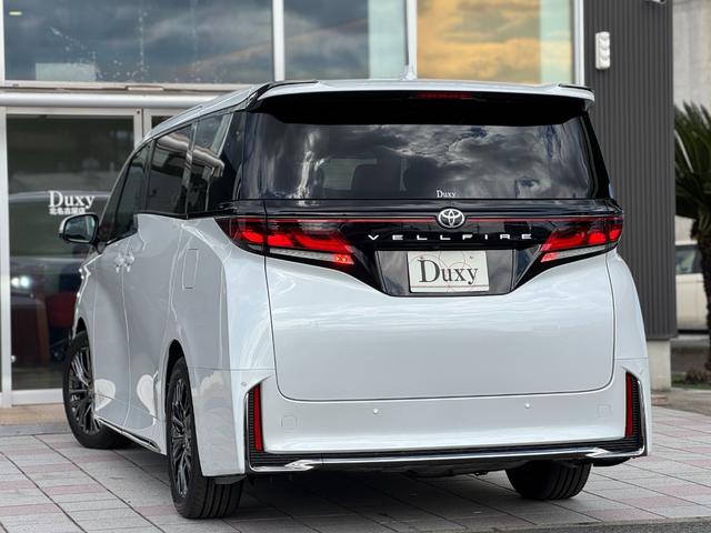 ヴェルファイア Ｚ　プレミア　ＪＢＬプレミアムサウンド　１４インチリアエンターテイメント　寒冷地仕様　デジタルミラー　左右独立ムーンルーフ　パノラミックビューモニター　ブラインドスポットモニター　スペアタイヤ　トヨタチームメイト（7枚目）