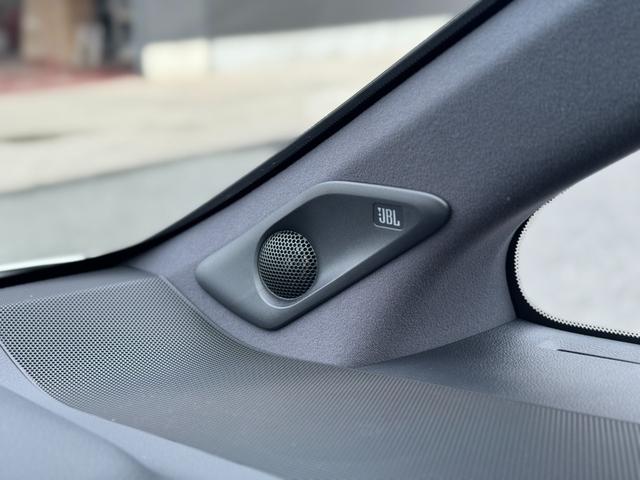 ヴェルファイア Ｚ　プレミア　ＪＢＬプレミアムサウンド　１４インチリアエンターテイメント　寒冷地仕様　デジタルミラー　左右独立ムーンルーフ　パノラミックビューモニター　ブラインドスポットモニター　スペアタイヤ　トヨタチームメイト（10枚目）