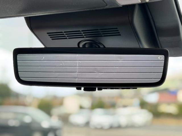 ヴェルファイア Ｚ　プレミア　ＪＢＬプレミアムサウンド　１４インチリアエンターテイメント　寒冷地仕様　デジタルミラー　左右独立ムーンルーフ　パノラミックビューモニター　ブラインドスポットモニター　スペアタイヤ　トヨタチームメイト（11枚目）