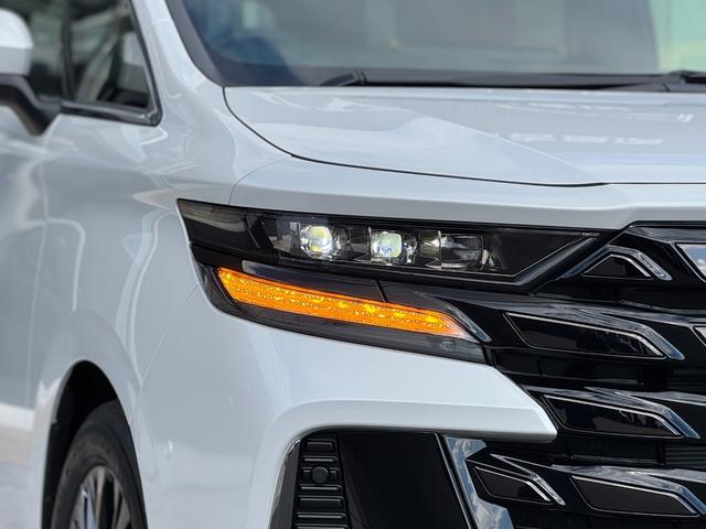 ヴェルファイア Ｚ　プレミア　ＪＢＬプレミアムサウンド　１４インチリアエンターテイメント　寒冷地仕様　デジタルミラー　左右独立ムーンルーフ　パノラミックビューモニター　ブラインドスポットモニター　スペアタイヤ　トヨタチームメイト（22枚目）