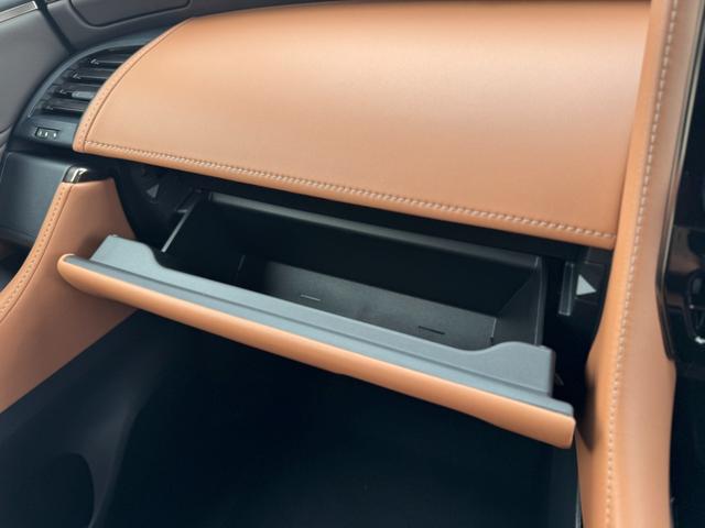 ヴェルファイア Ｚ　プレミア　ＪＢＬプレミアムサウンド　１４インチリアエンターテイメント　寒冷地仕様　デジタルミラー　左右独立ムーンルーフ　パノラミックビューモニター　ブラインドスポットモニター　スペアタイヤ　トヨタチームメイト（73枚目）