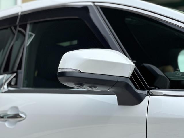 アルファード Ｚ　モデリスタ（Ｆ／Ｓ／Ｒ）　１３．２型後席モニター　左右独立ムーンルーフ　デジタルインナーミラー　トヨタチームメイト　カラーヘッドアップディスプレイ　寒冷地仕様　１４インチディスプレイ　パノラマビュー（29枚目）