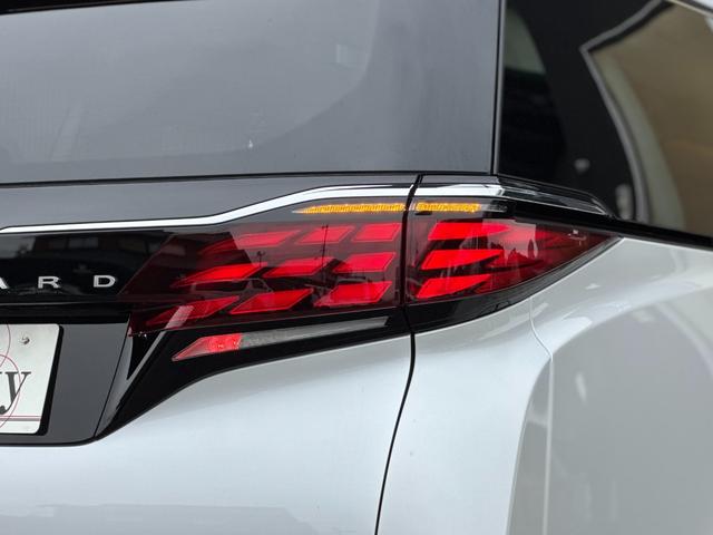 アルファード Ｚ　モデリスタ（Ｆ／Ｓ／Ｒ）　１３．２型後席モニター　左右独立ムーンルーフ　デジタルインナーミラー　トヨタチームメイト　カラーヘッドアップディスプレイ　寒冷地仕様　１４インチディスプレイ　パノラマビュー（46枚目）