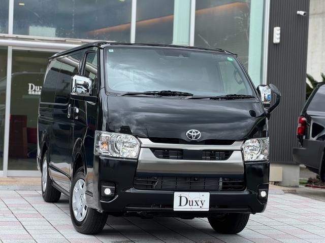 ハイエースバン ロングスーパーＧＬ　ダークプライムＳ　４ＷＤ　純正７インチナビ　パノラミックビューモニター　デジタルインナーミラー　寒冷地仕様　ＥＴＣ　黒ハーフレザーシート　両側パワースライドドア　純正１５インチスチールホイール　ＬＥＤヘッドライト（5枚目）