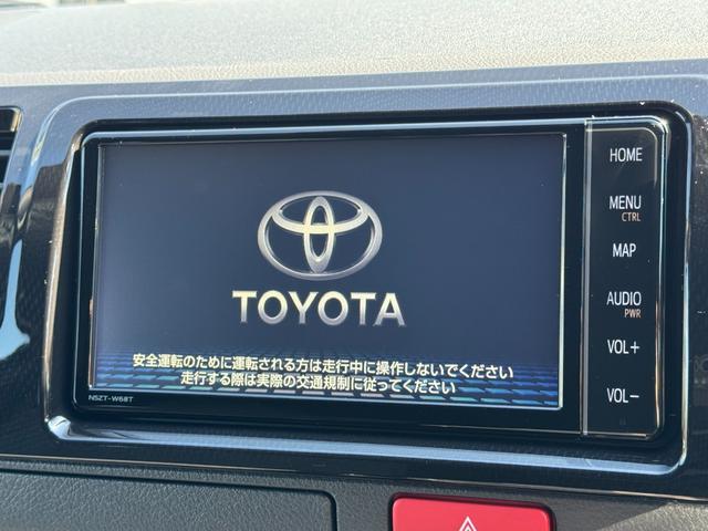 ハイエースバン ロングスーパーＧＬ　ダークプライムＳ　４ＷＤ　純正７インチナビ　パノラミックビューモニター　デジタルインナーミラー　寒冷地仕様　ＥＴＣ　黒ハーフレザーシート　両側パワースライドドア　純正１５インチスチールホイール　ＬＥＤヘッドライト（9枚目）