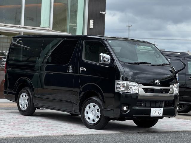 ハイエースバン ロングスーパーＧＬ　ダークプライムＳ　４ＷＤ　純正７インチナビ　パノラミックビューモニター　デジタルインナーミラー　寒冷地仕様　ＥＴＣ　黒ハーフレザーシート　両側パワースライドドア　純正１５インチスチールホイール　ＬＥＤヘッドライト（16枚目）
