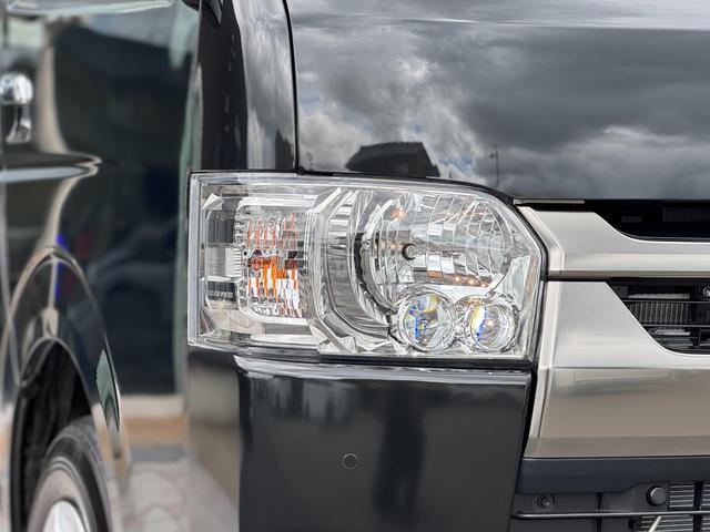 ハイエースバン ロングスーパーＧＬ　ダークプライムＳ　４ＷＤ　純正７インチナビ　パノラミックビューモニター　デジタルインナーミラー　寒冷地仕様　ＥＴＣ　黒ハーフレザーシート　両側パワースライドドア　純正１５インチスチールホイール　ＬＥＤヘッドライト（23枚目）
