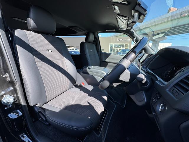 ハイエースバン ロングスーパーＧＬ　ダークプライムＳ　４ＷＤ　純正７インチナビ　パノラミックビューモニター　デジタルインナーミラー　寒冷地仕様　ＥＴＣ　黒ハーフレザーシート　両側パワースライドドア　純正１５インチスチールホイール　ＬＥＤヘッドライト（47枚目）