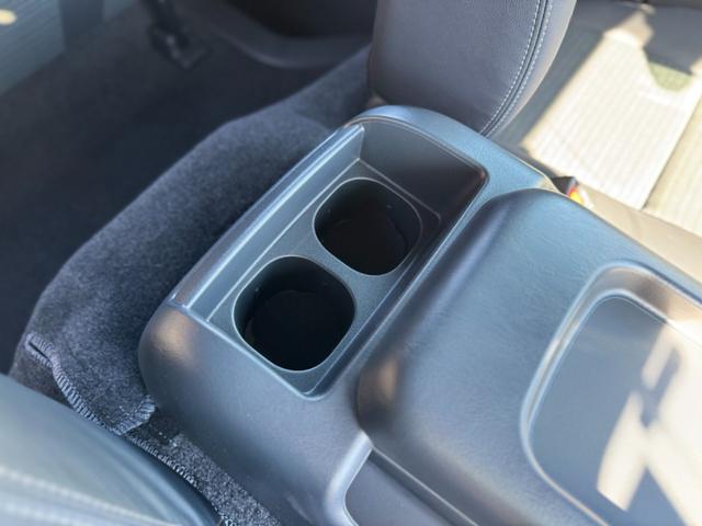 ハイエースバン ロングスーパーＧＬ　ダークプライムＳ　４ＷＤ　純正７インチナビ　パノラミックビューモニター　デジタルインナーミラー　寒冷地仕様　ＥＴＣ　黒ハーフレザーシート　両側パワースライドドア　純正１５インチスチールホイール　ＬＥＤヘッドライト（65枚目）